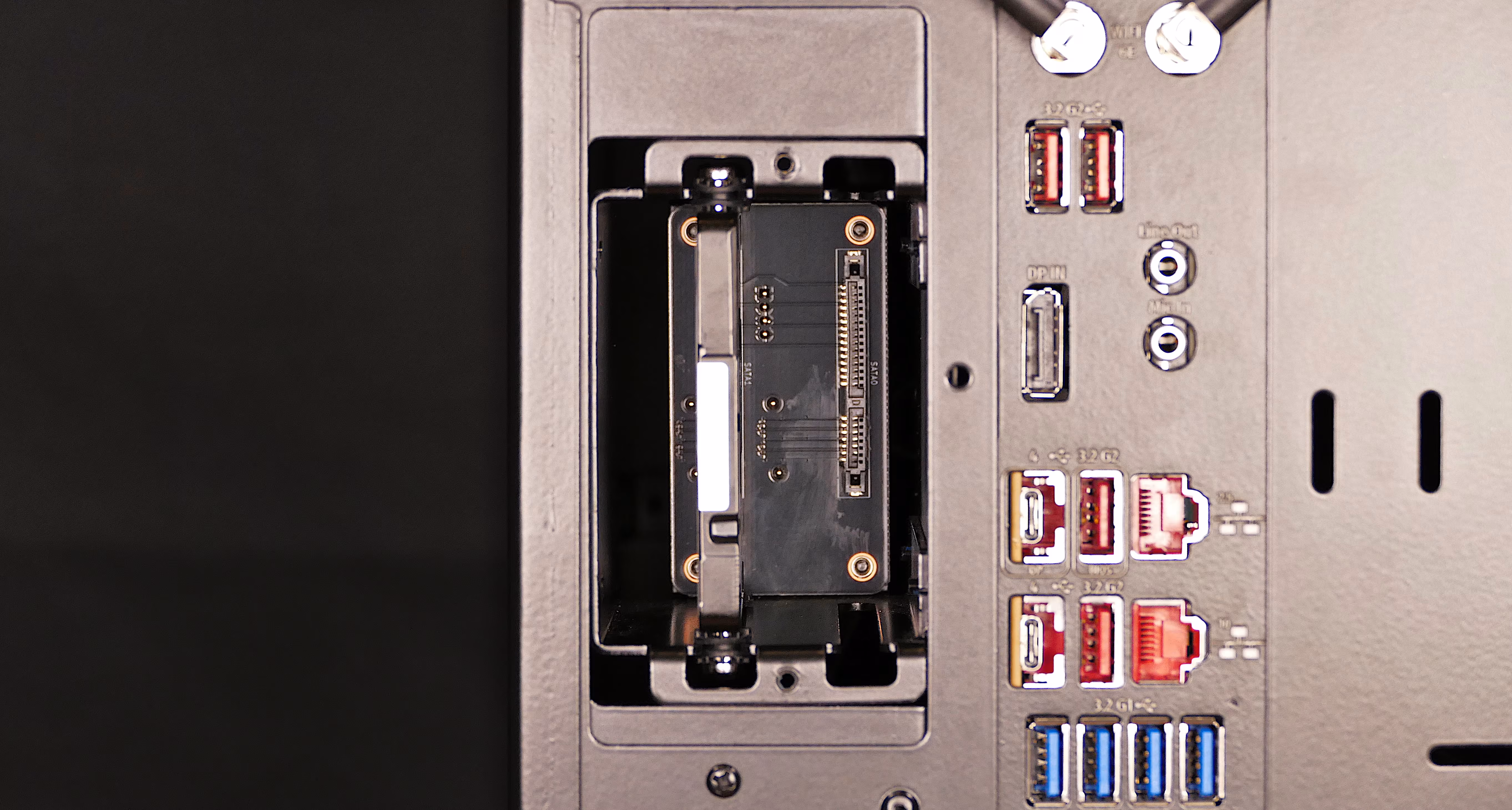 2.5" drive (installed)