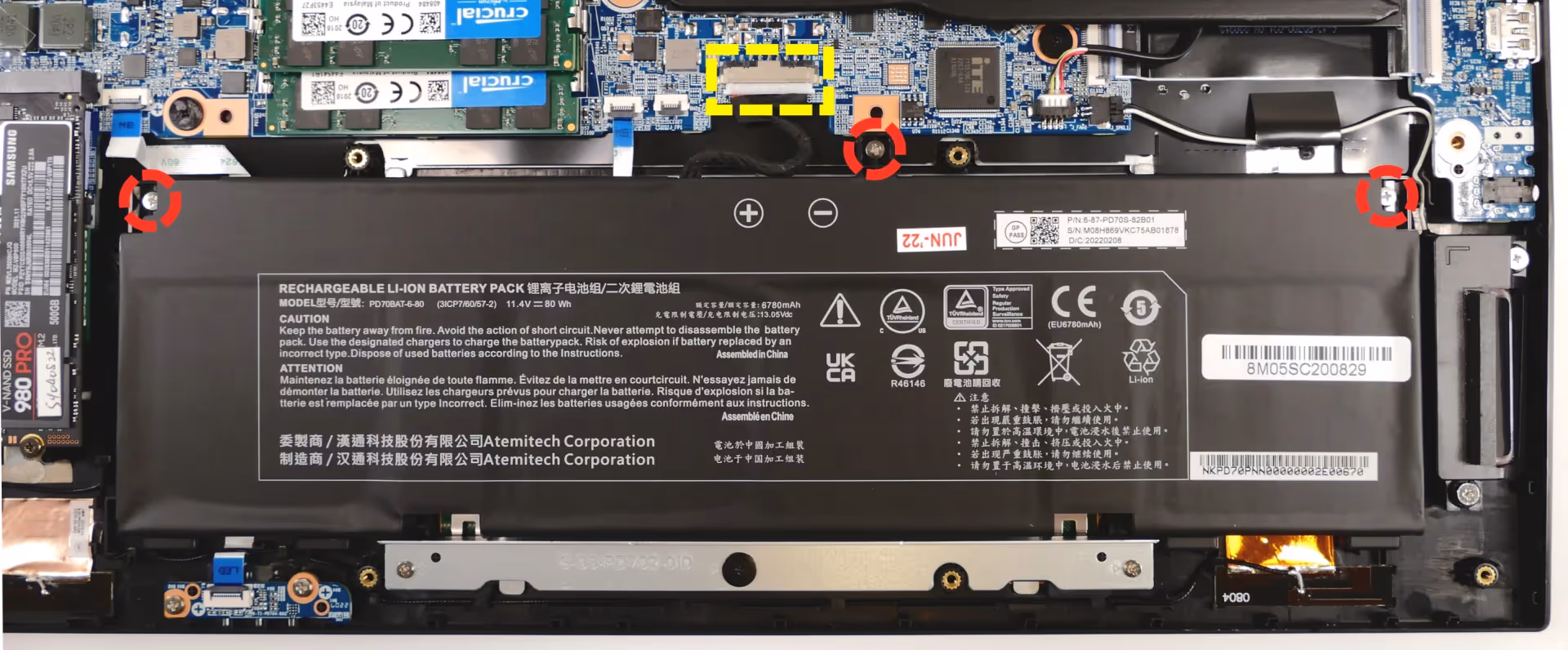 Battery screws