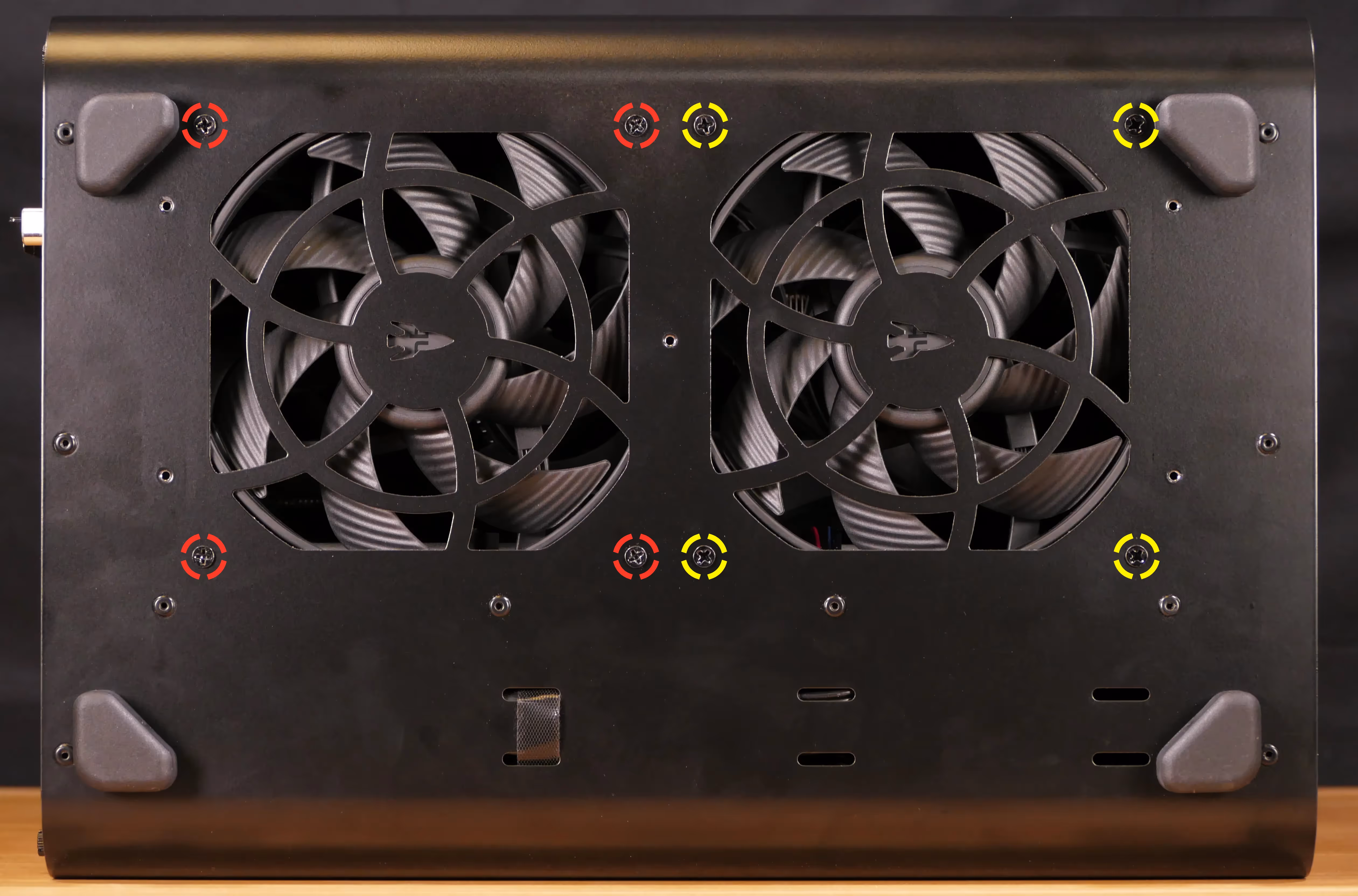 Bottom fan screws