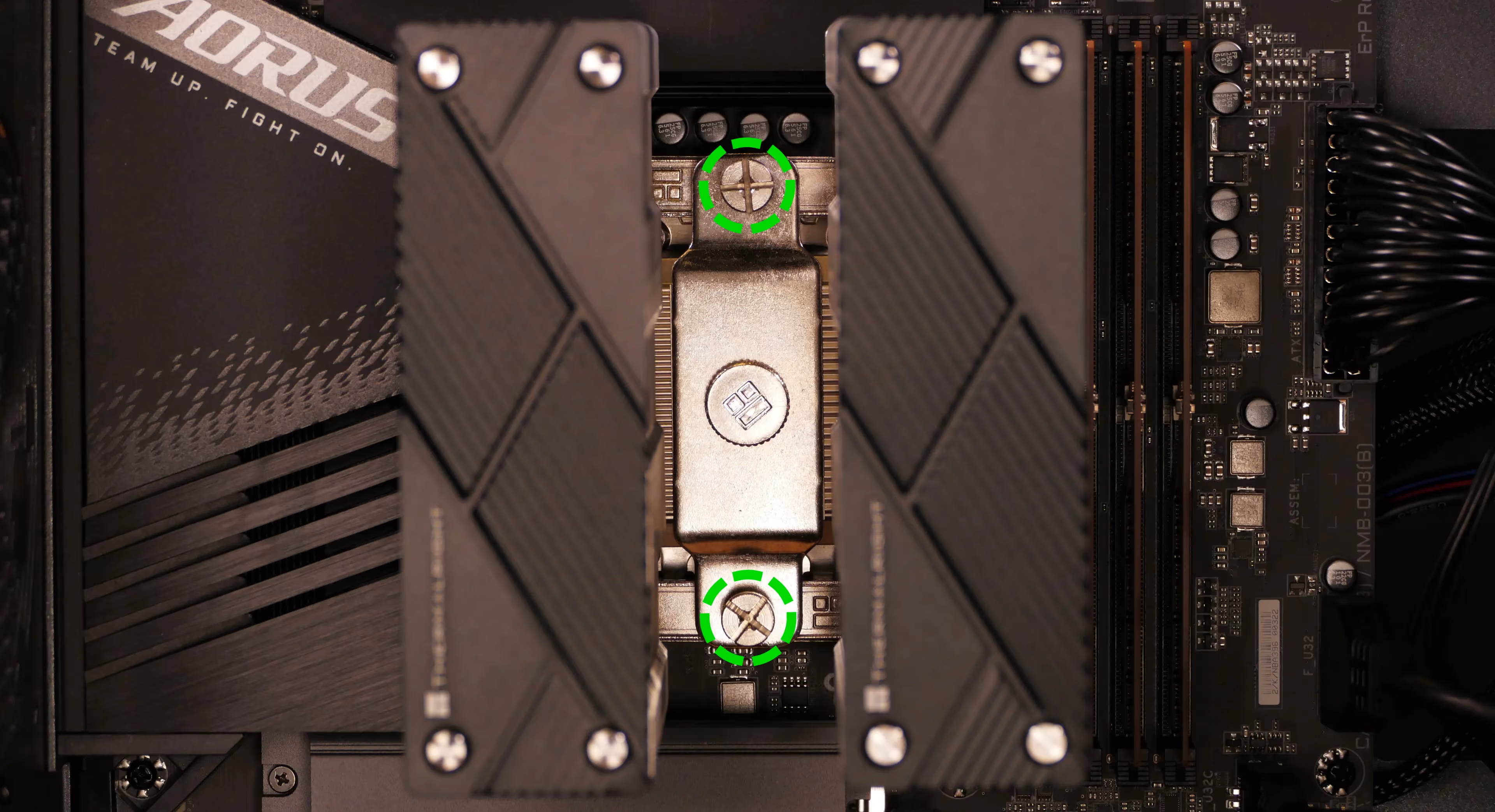 CPU cooler screws