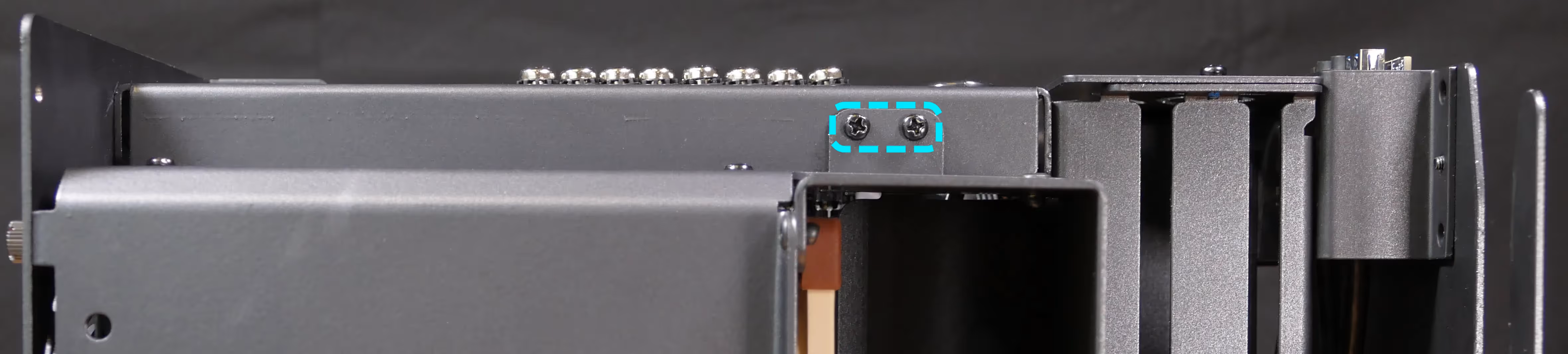 CPU duct screws (top)
