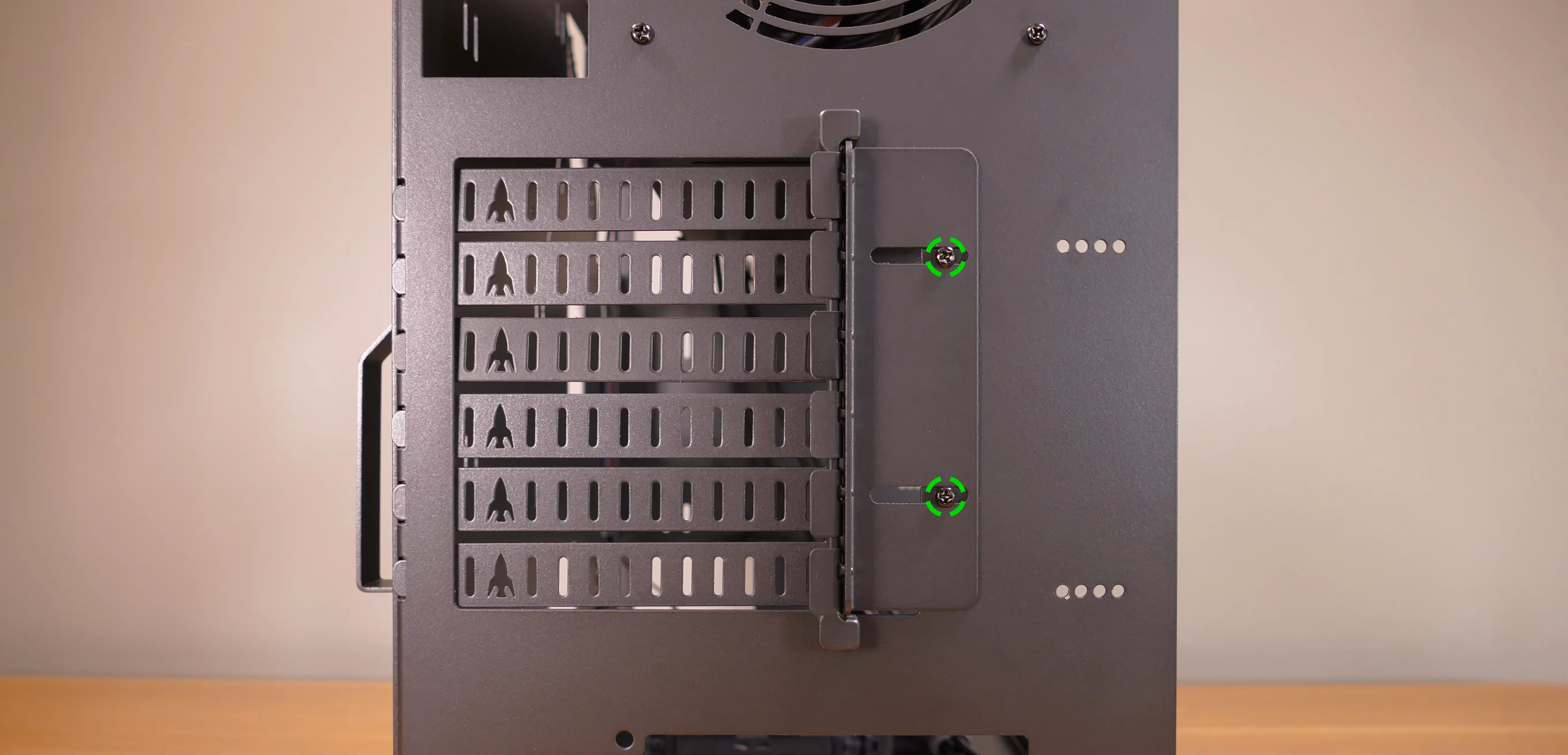 PCIe Bracket