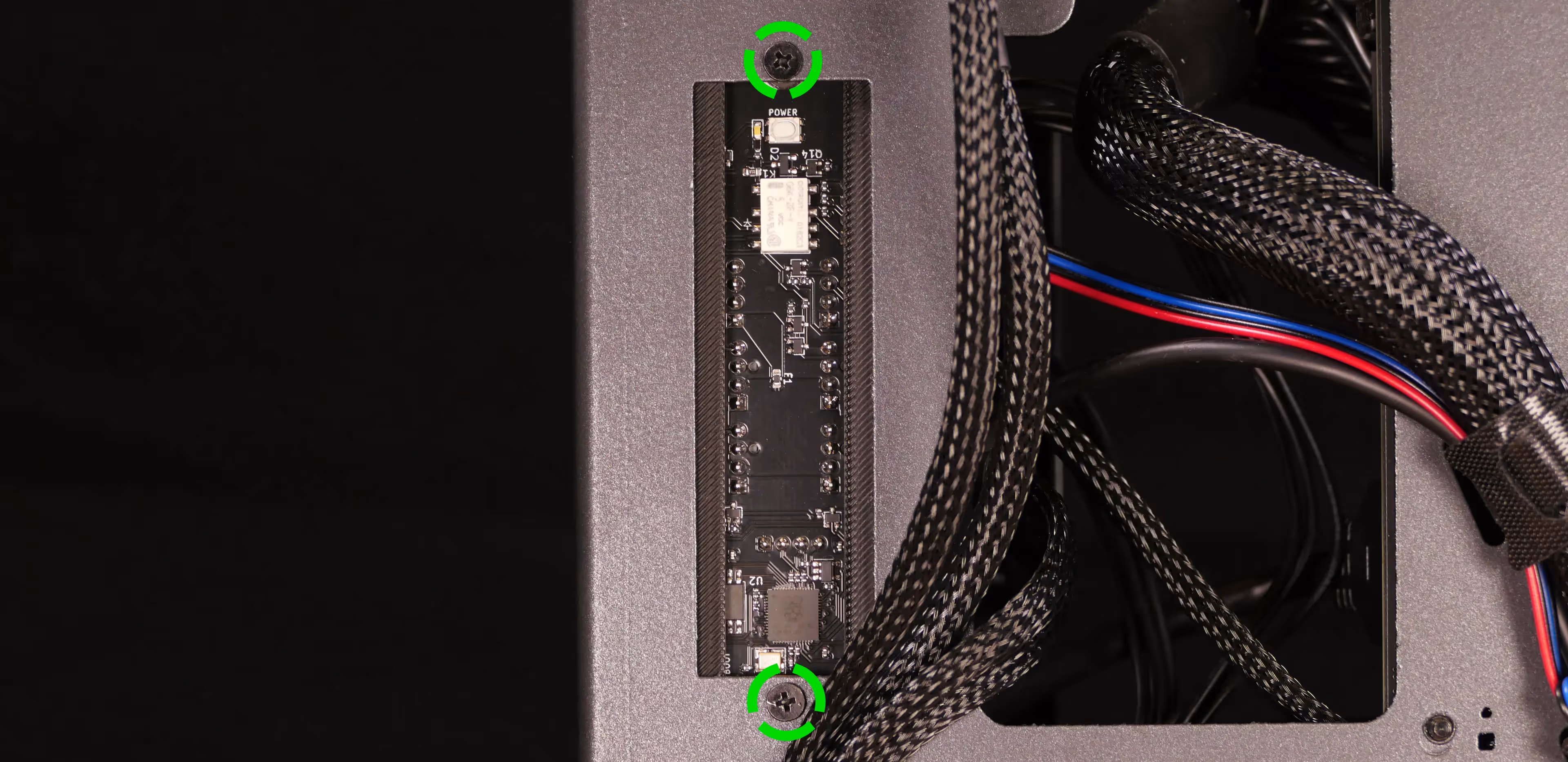 Thelio Io drive cage screws
