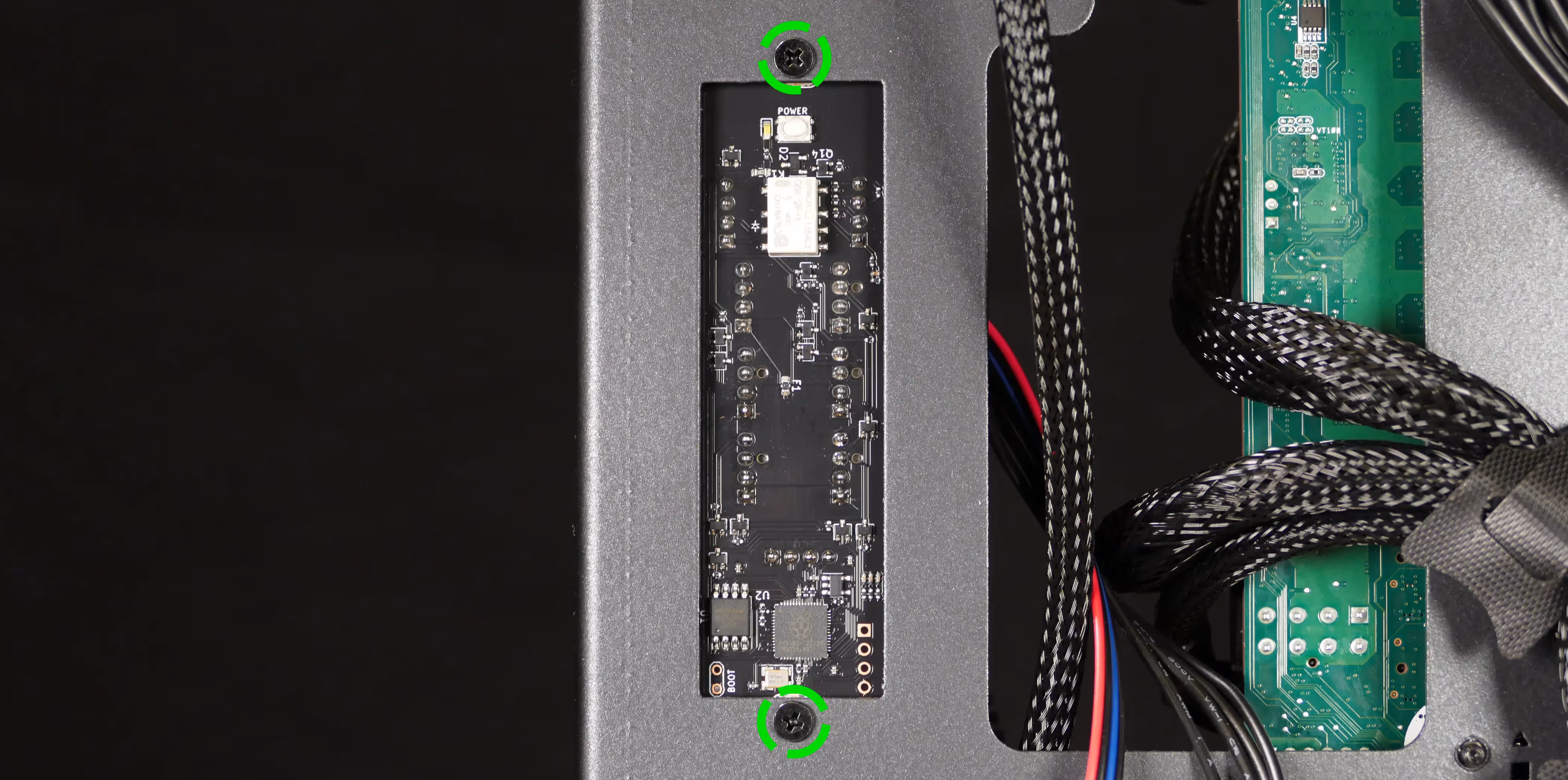 Thelio Io drive cage screws