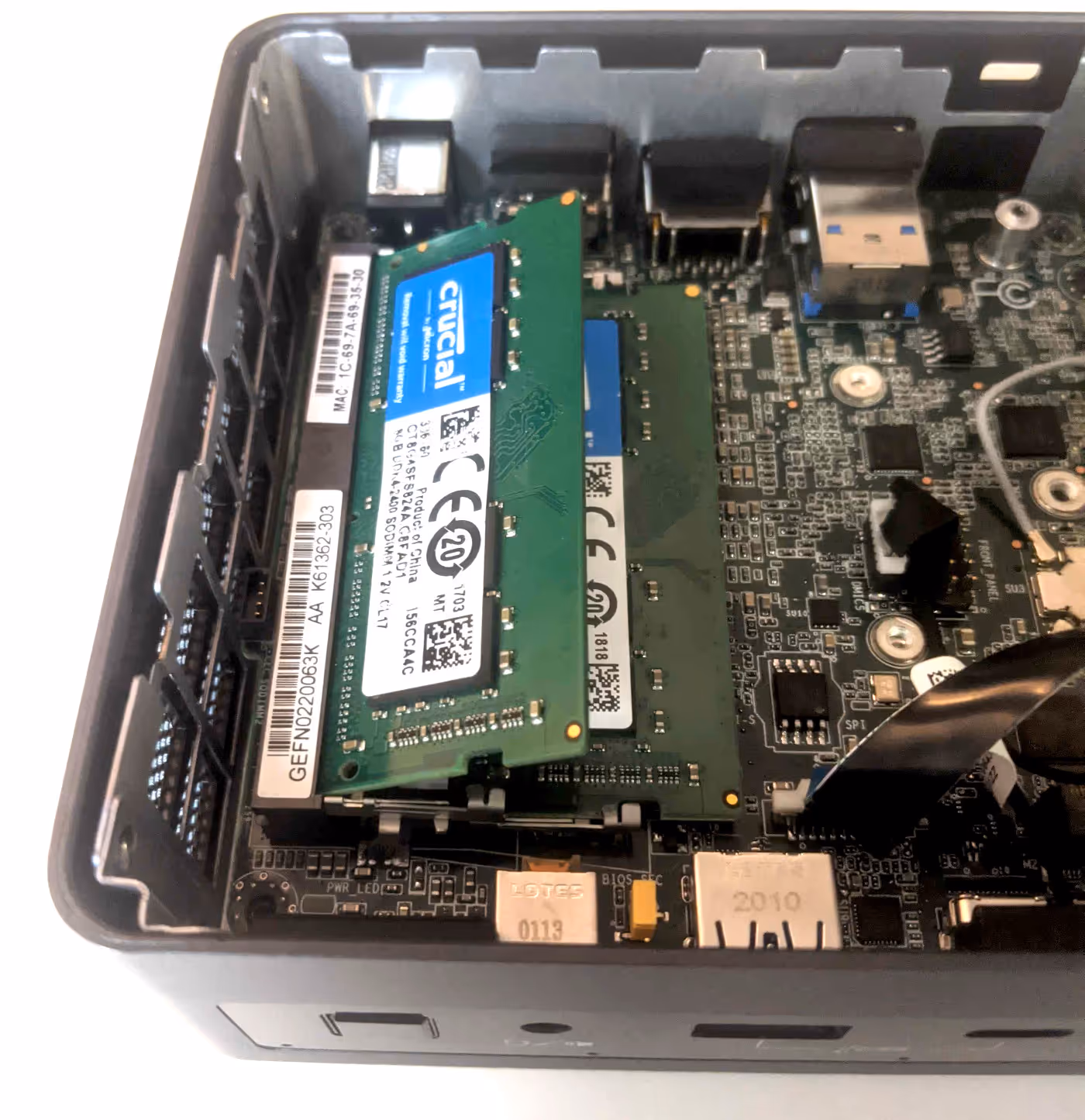 Unlatched RAM