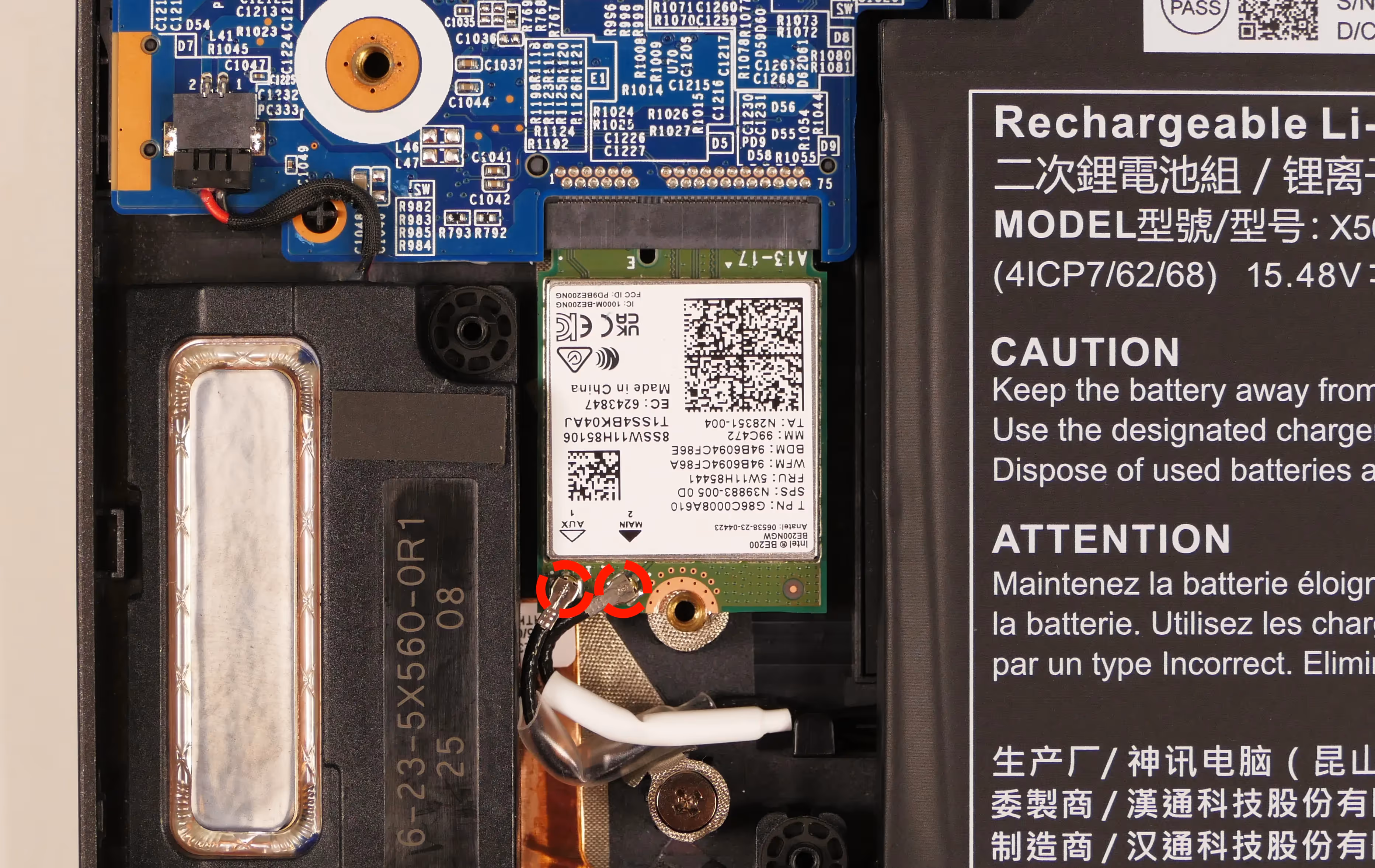 Wireless card antennas