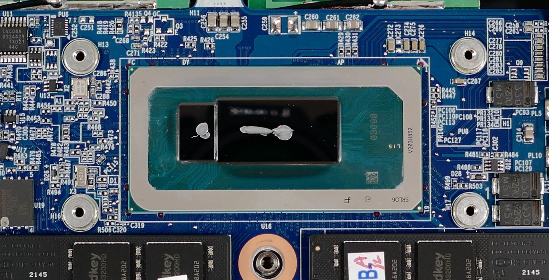 Thermal paste application