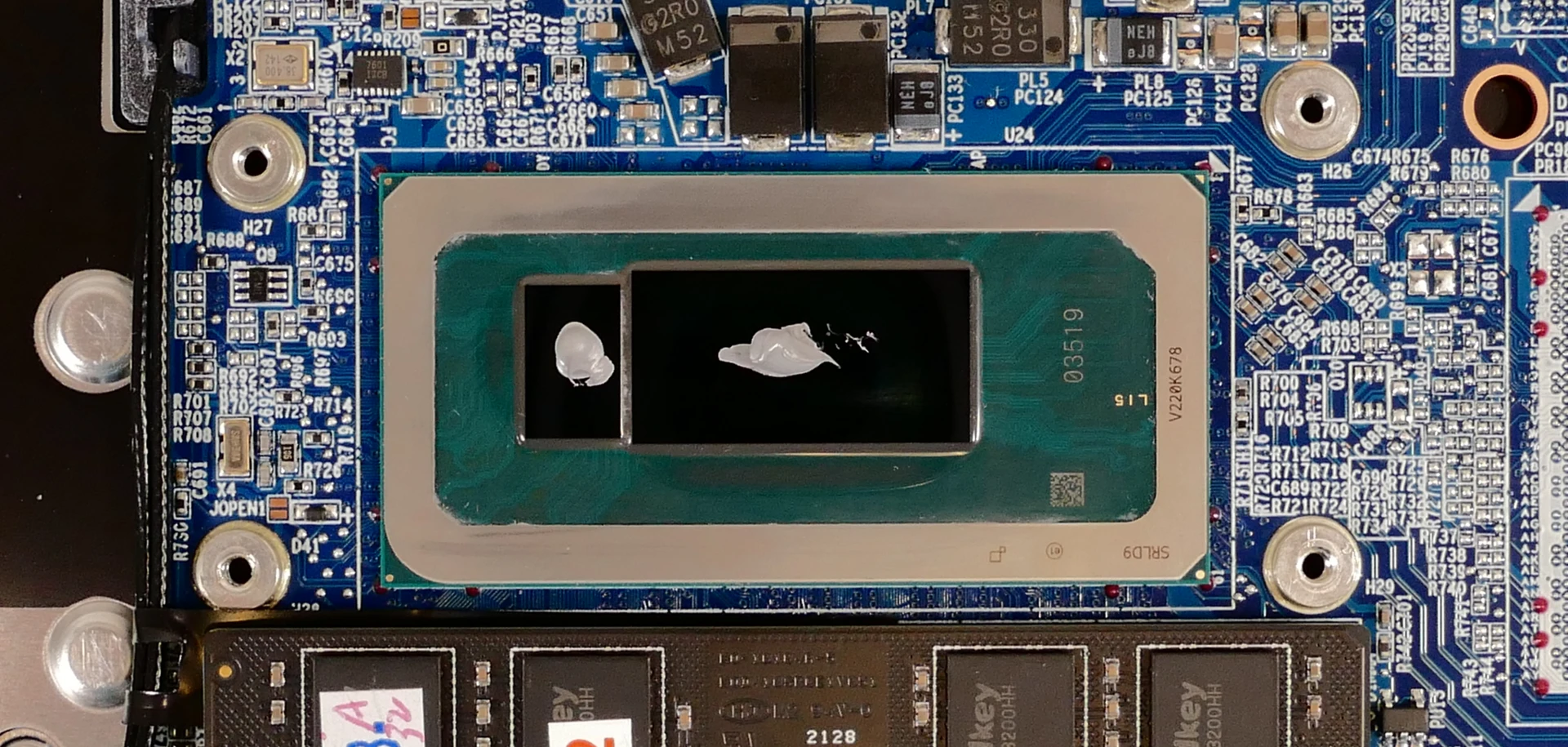 Thermal paste application