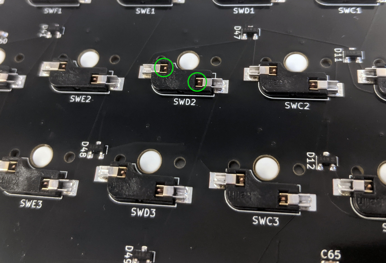 Switch pins fully seated in sockets