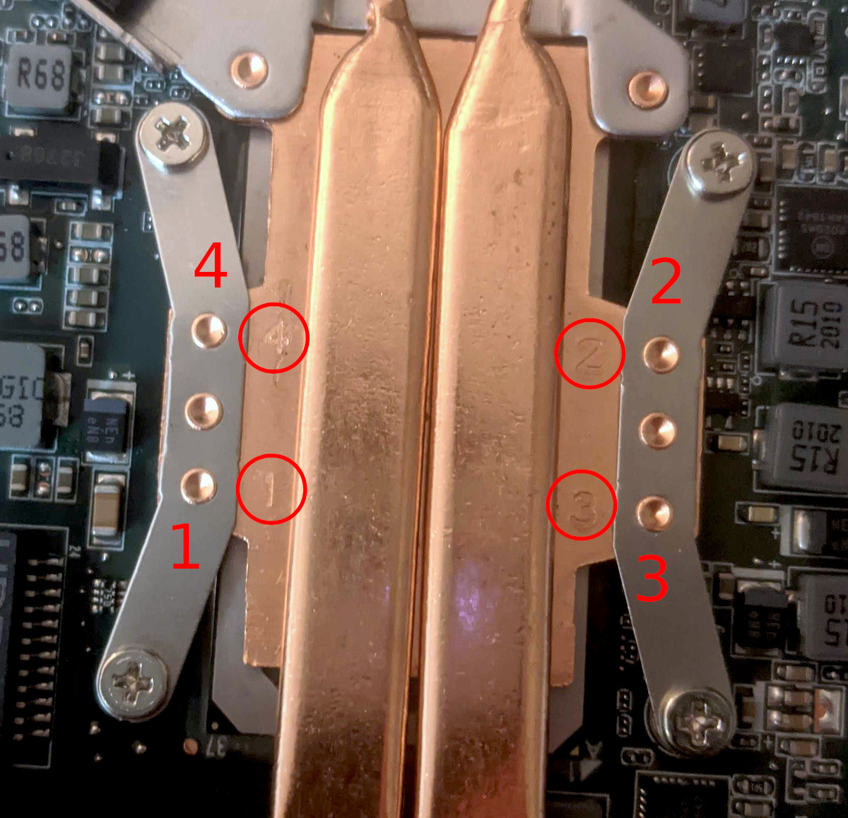 Heatsink screw tightening order
