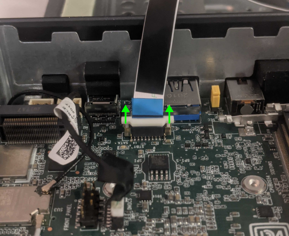 SATA drive bay ribbon cable connector