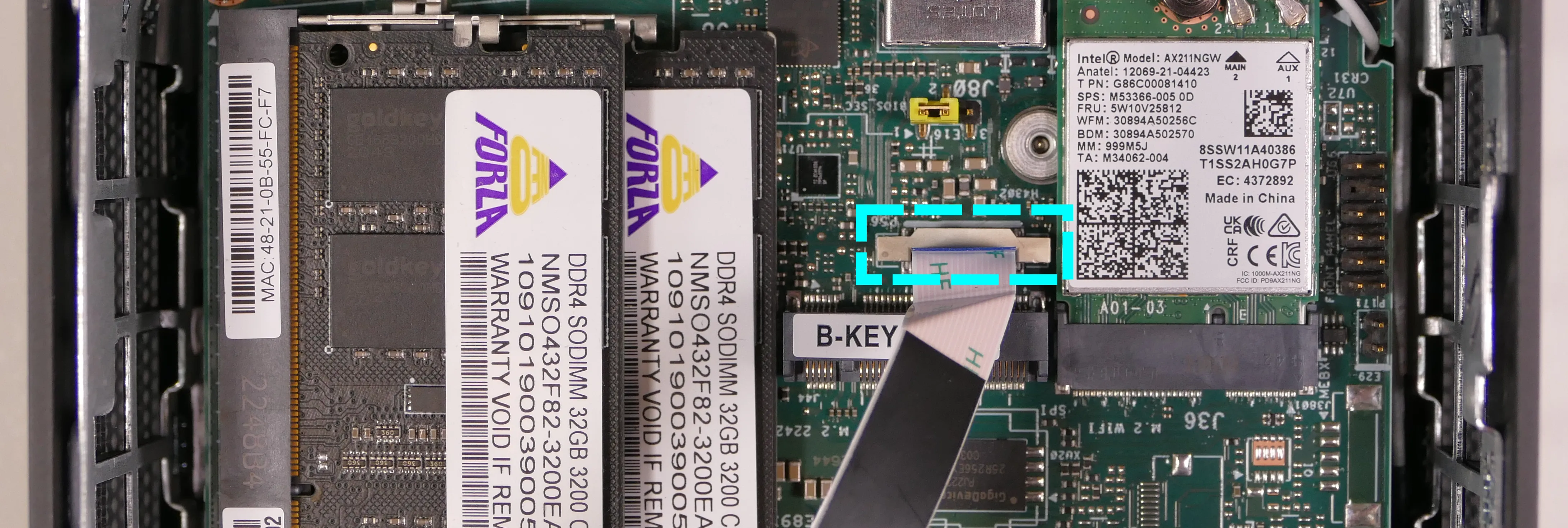 SATA drive bay ribbon cable connector