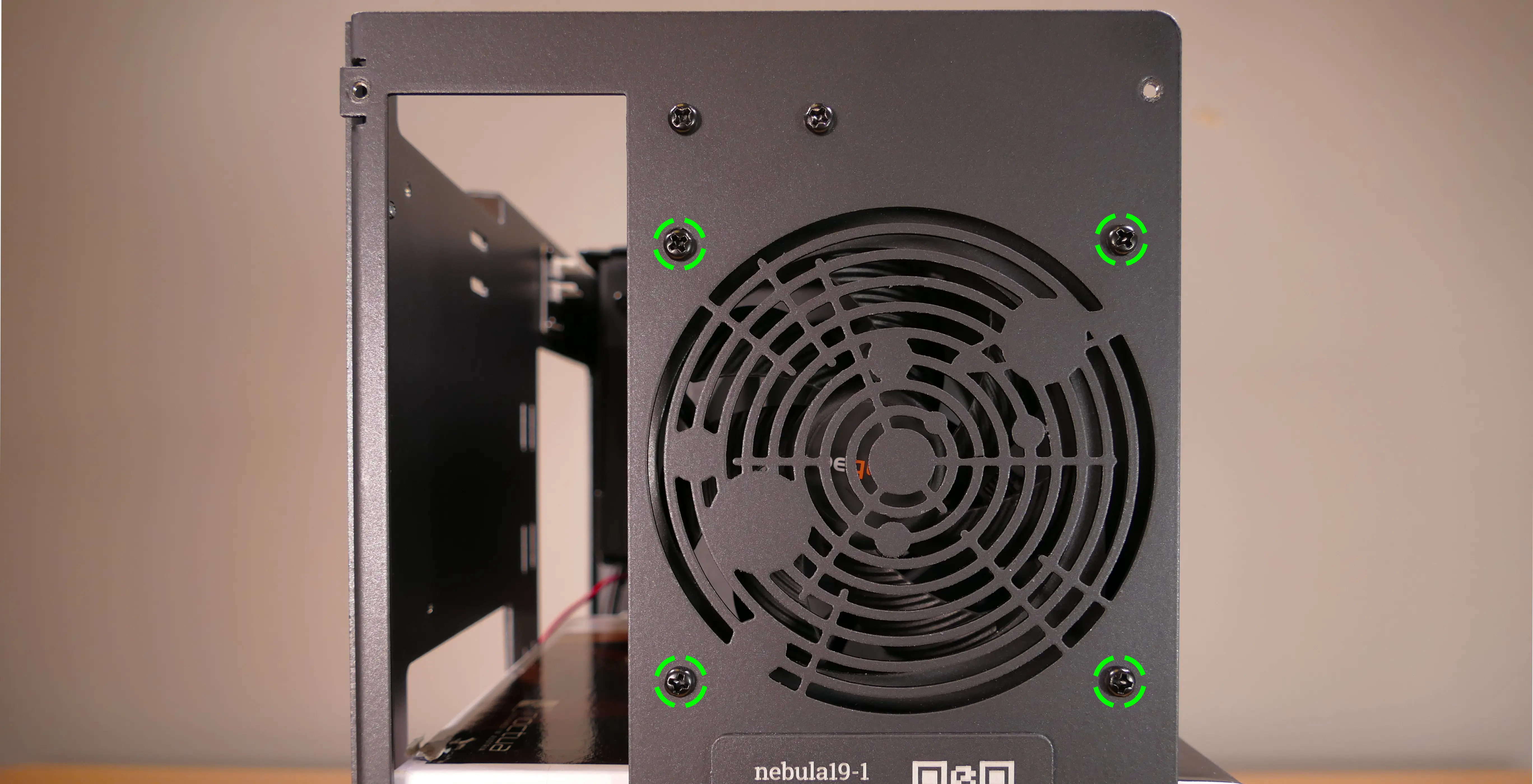 CPU duct back screws