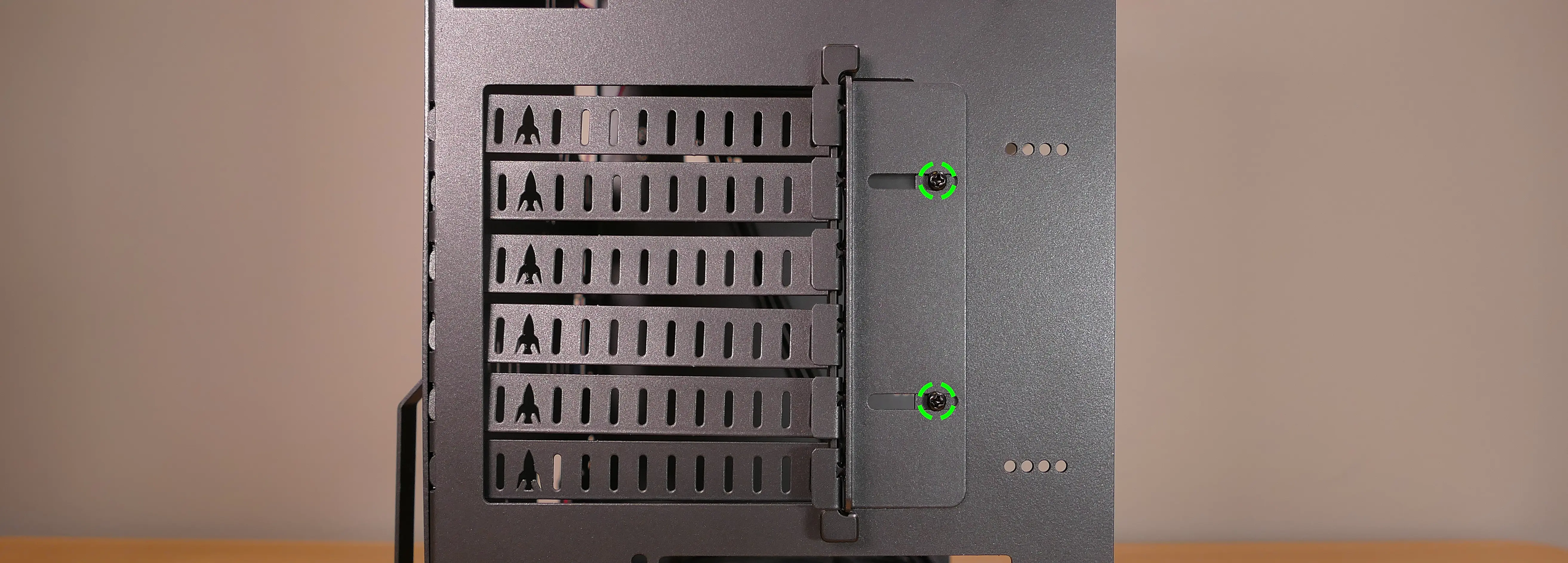 PCIe Bracket