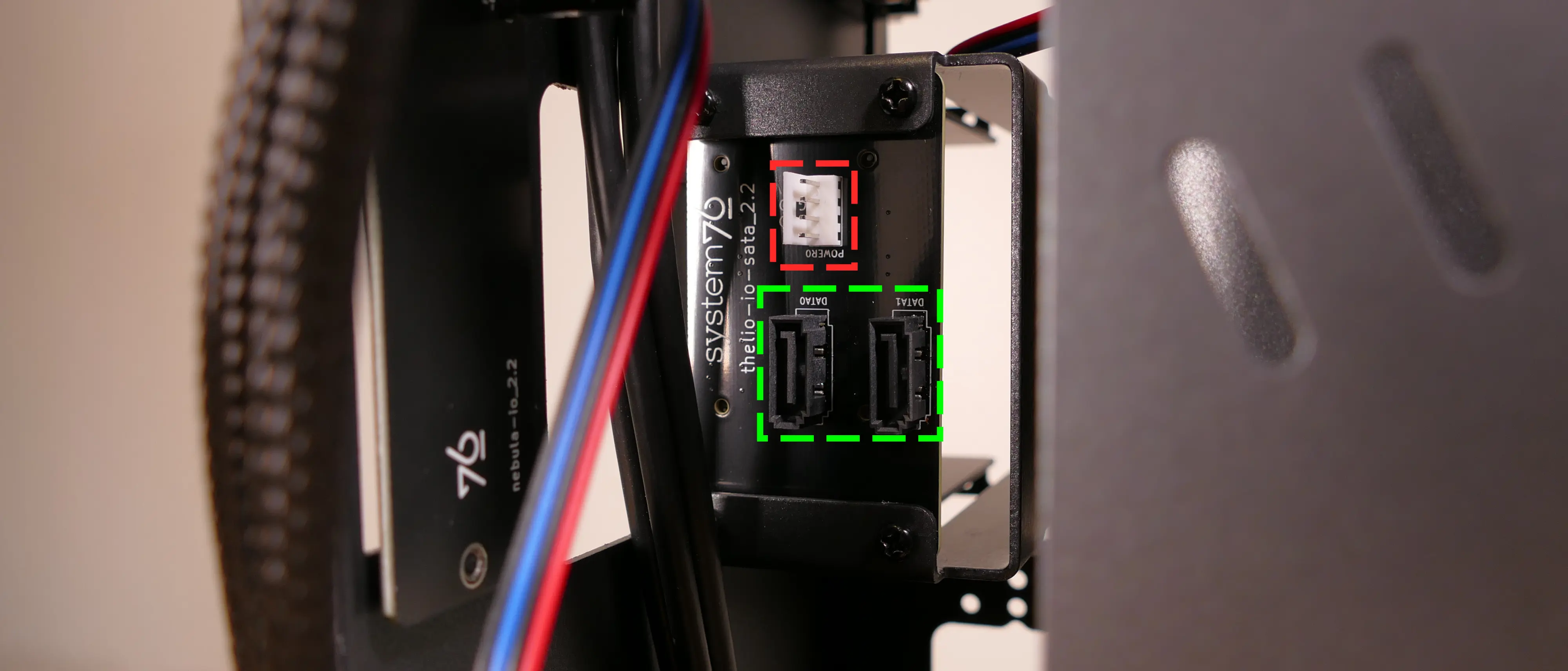 2.5“ SATA backplane headers