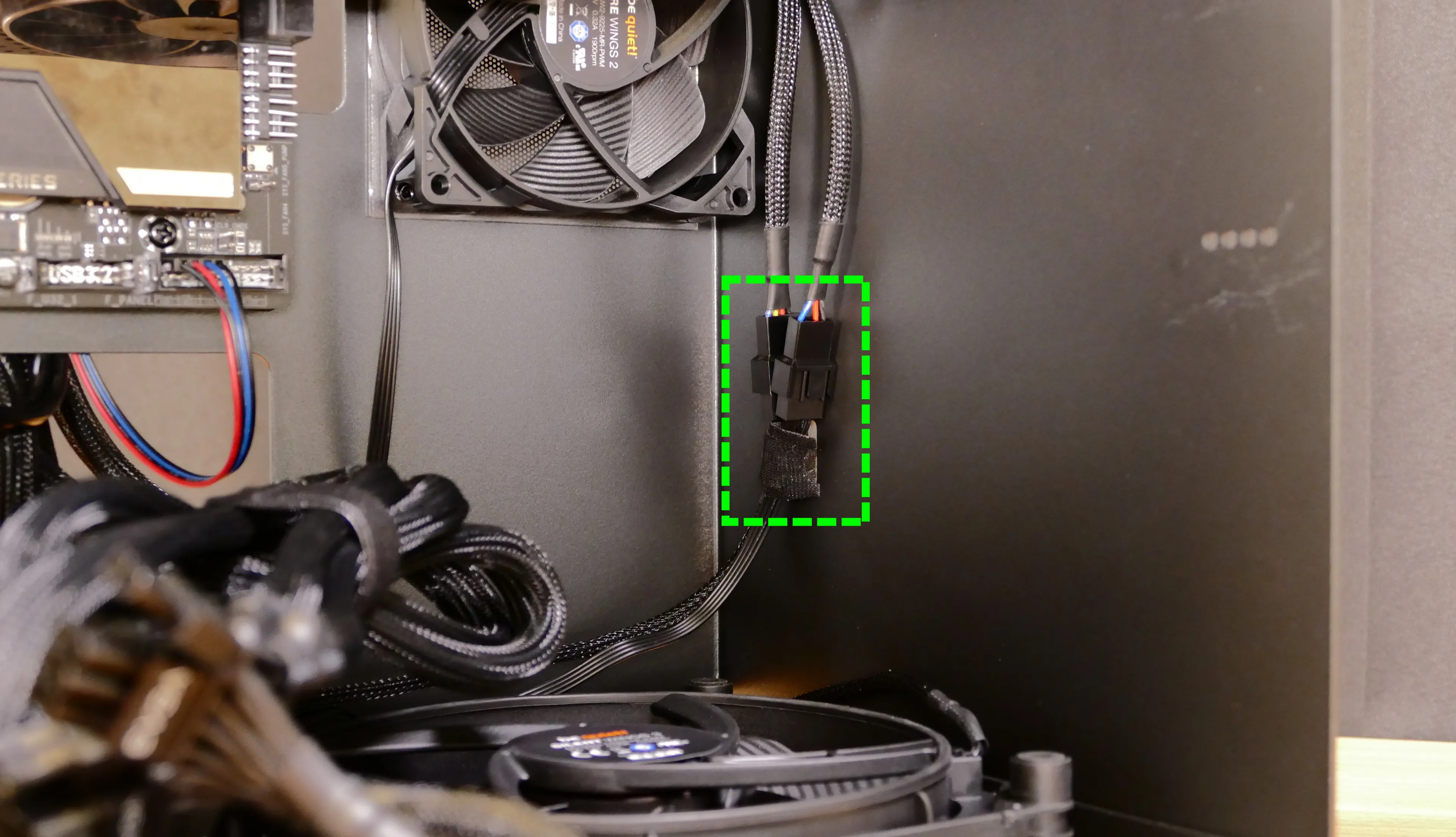 Chassis fan connectors