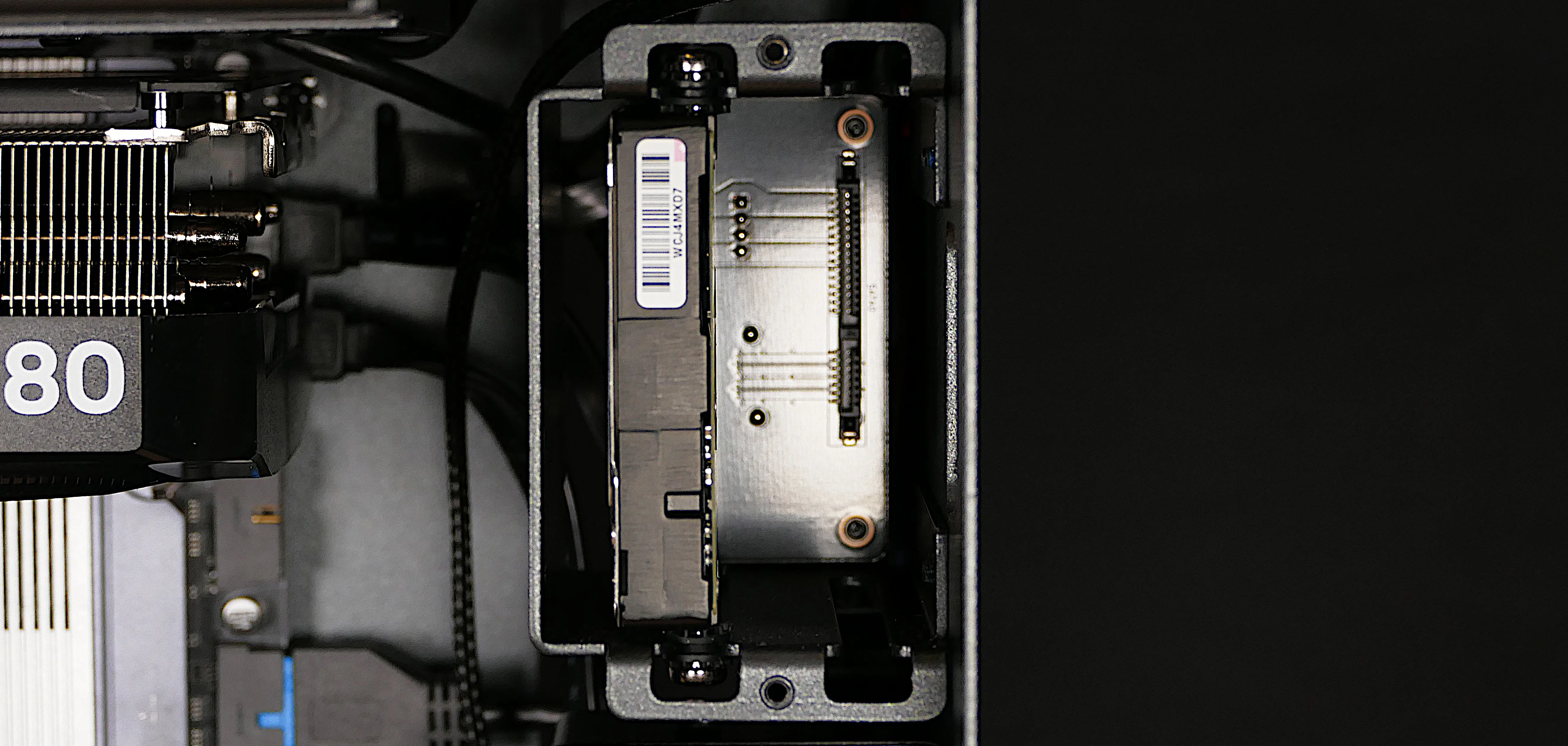 Installed 2.5“ drive