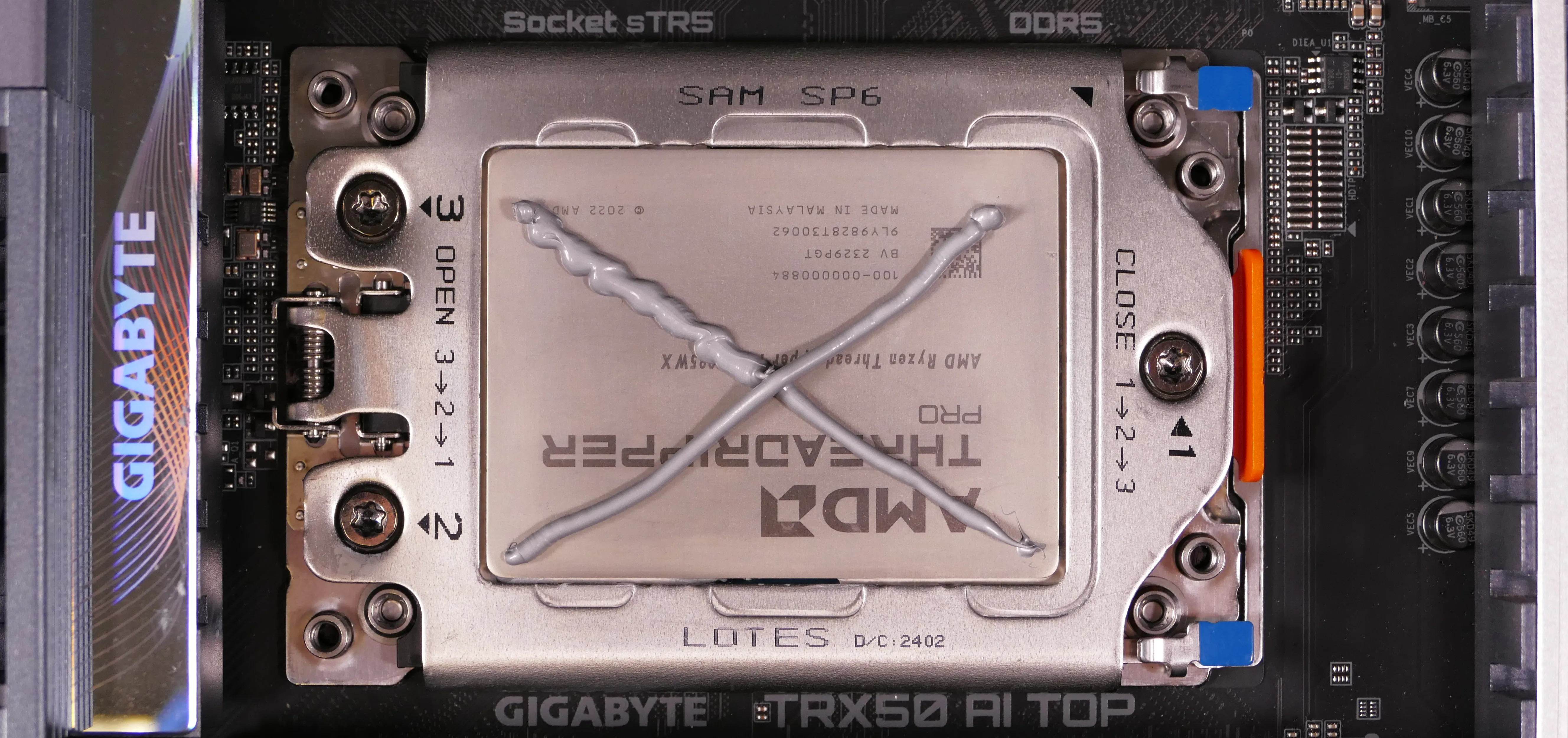 Thermal paste application