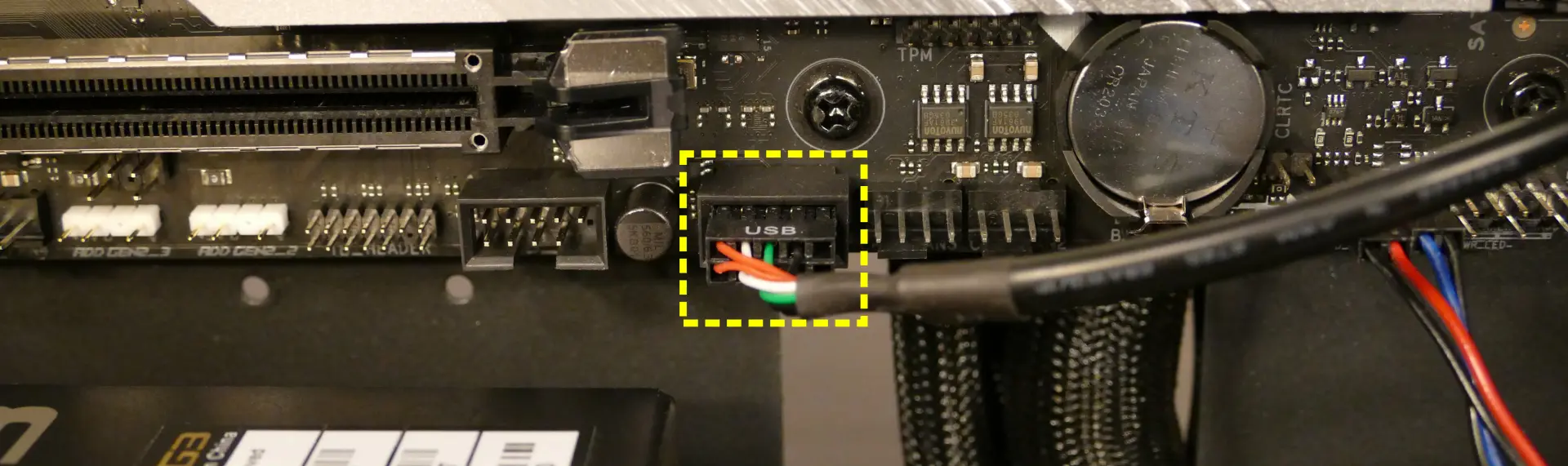 USB header on motherboard