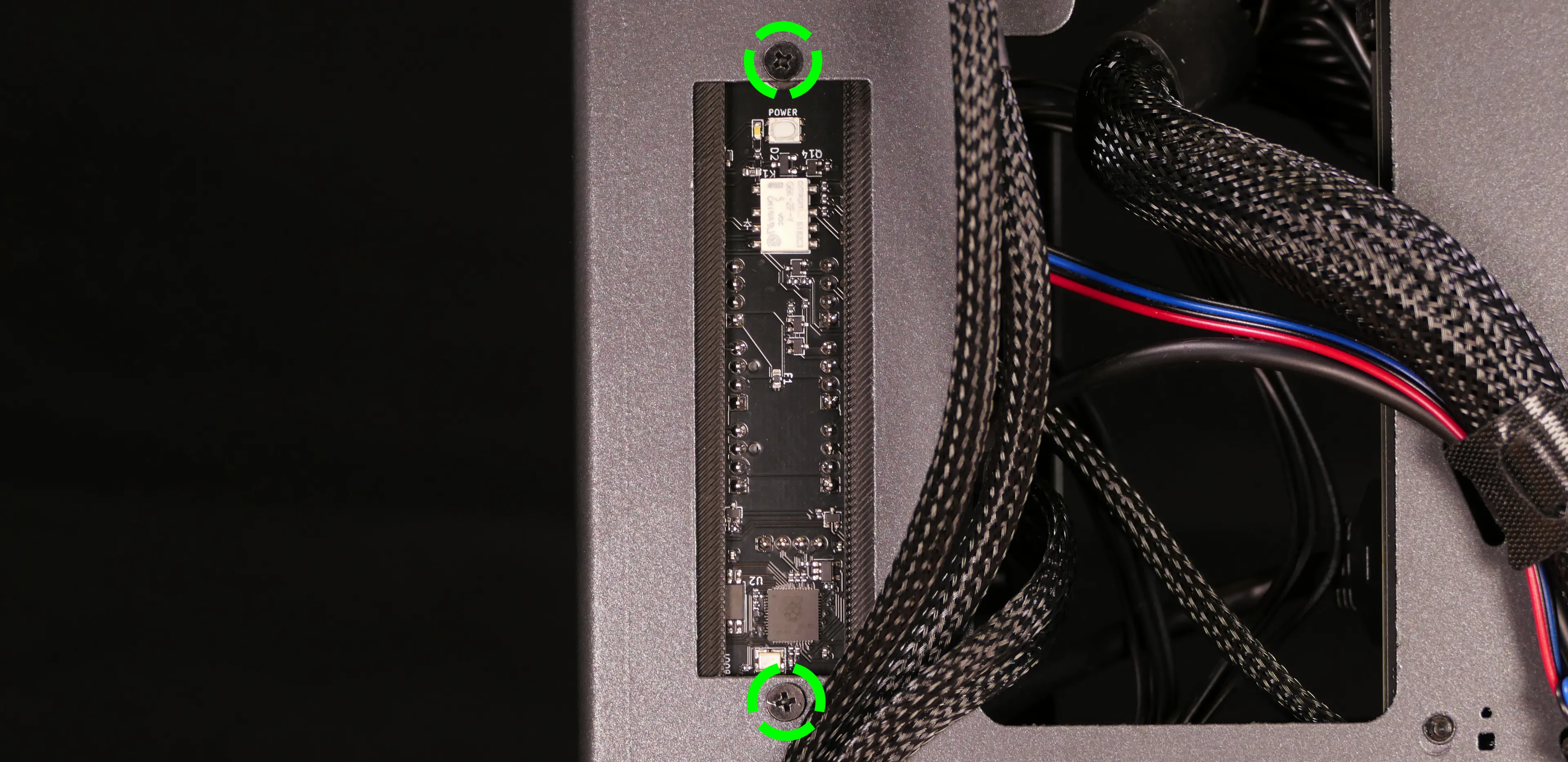 Thelio Io drive cage screws