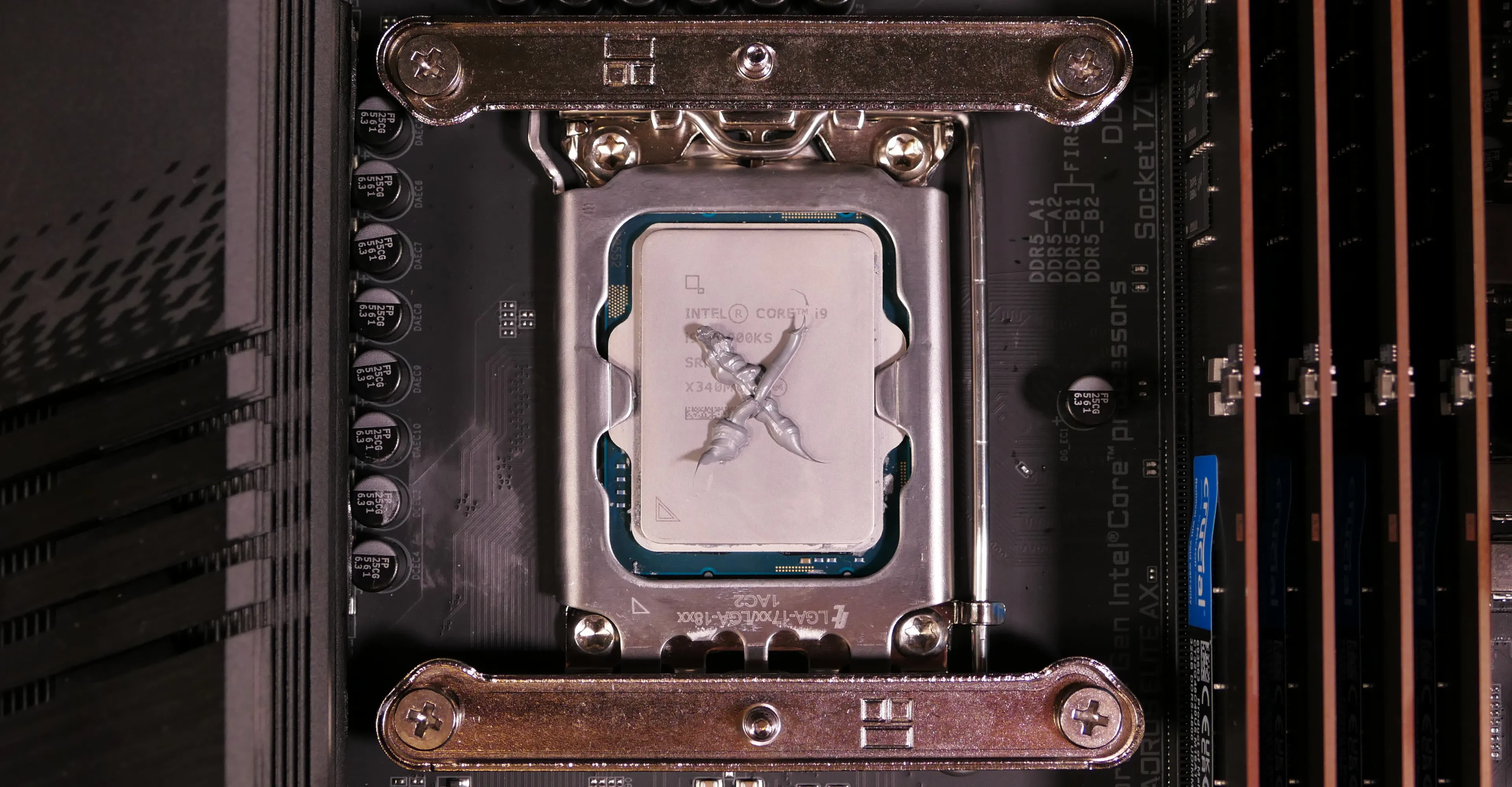 Thermal paste application