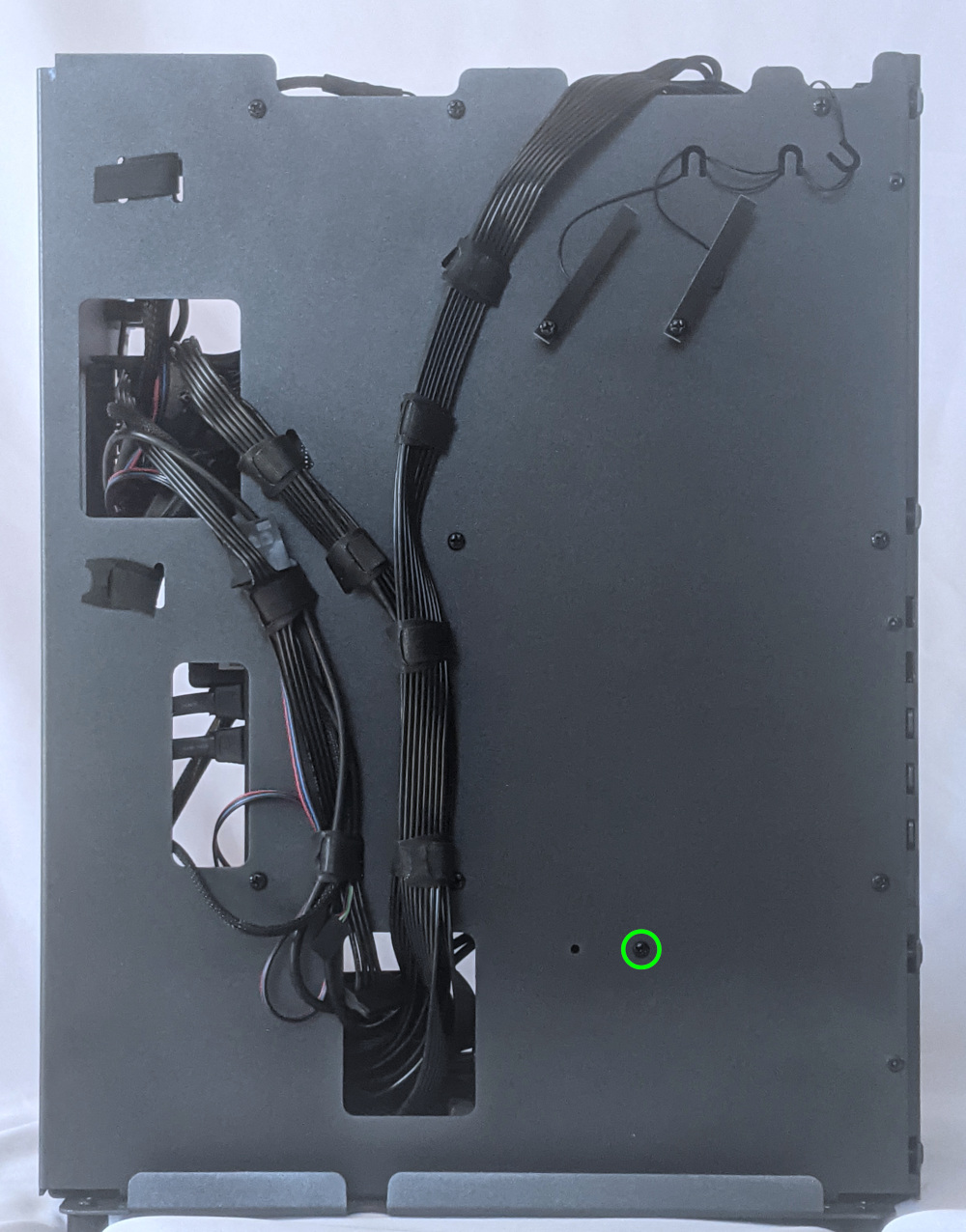 PSU bracket side screw