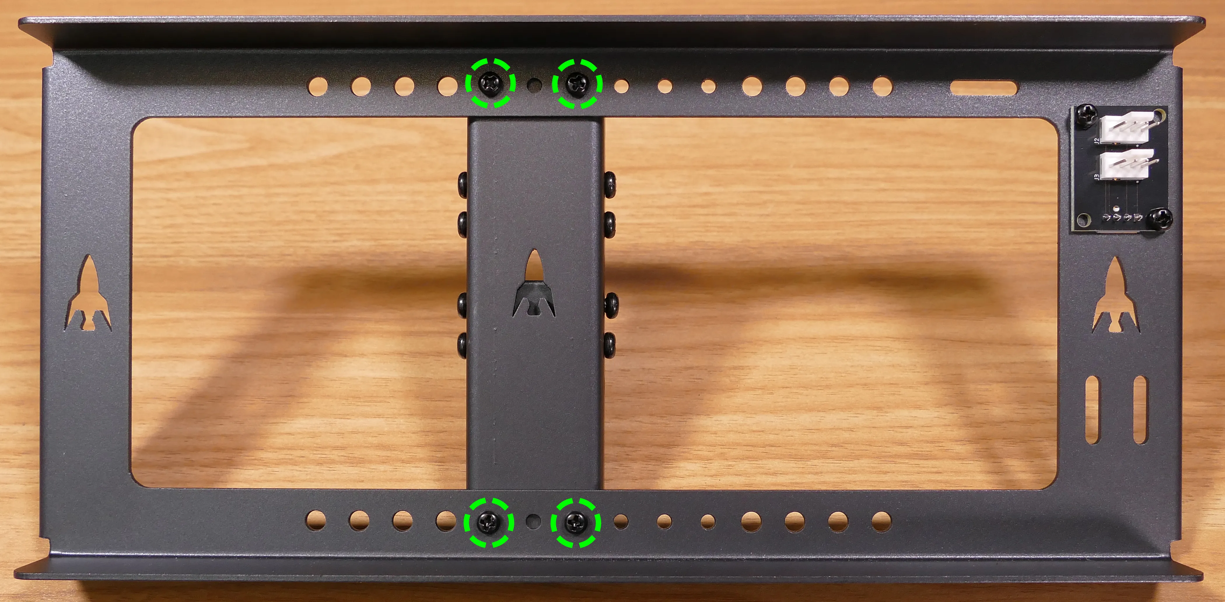 GPU brace finger screws, back